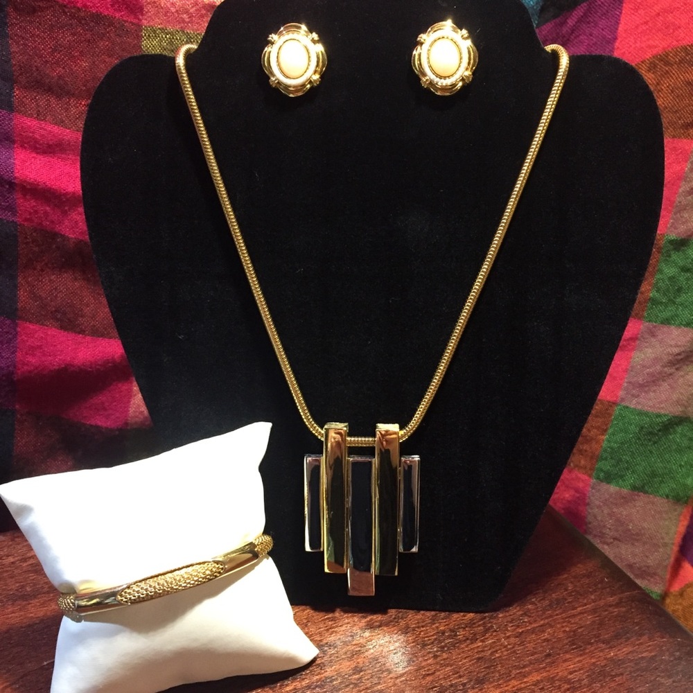 Vintage Avon -Lot of 3- Gold+Silver Jewelry